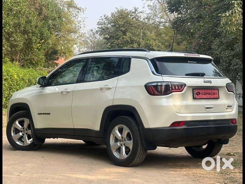 Jeep Compass 2.0 Longitude Option, 2018, Diesel