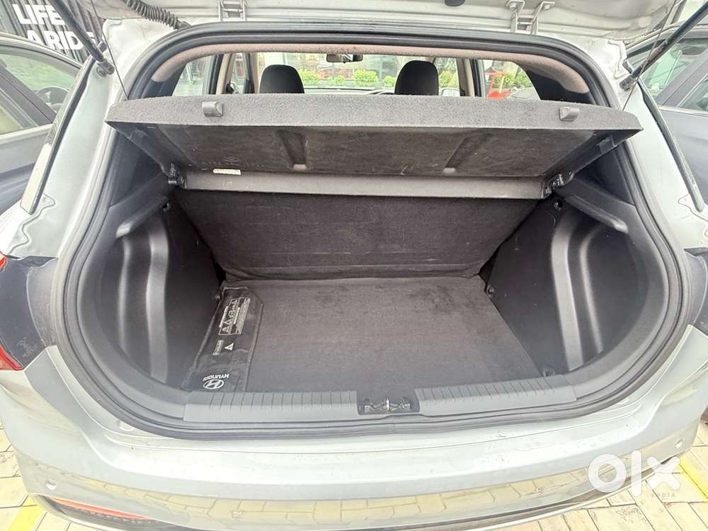 Hyundai New I20 Petrol Manual 2021