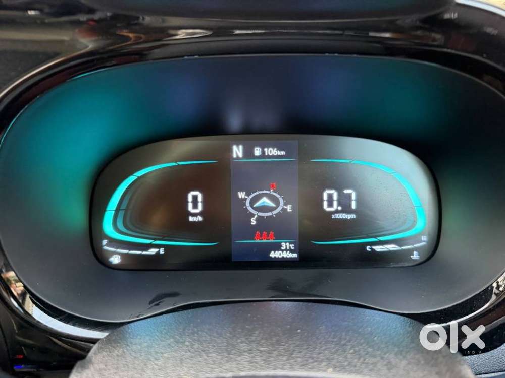 Hyundai Exter Sx (o) Connect 1.2 Amt Dual Tone, 2023, Petrol