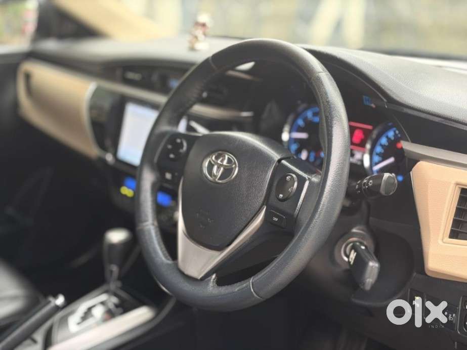 Toyota Corolla Altis G At, 2016, Petrol