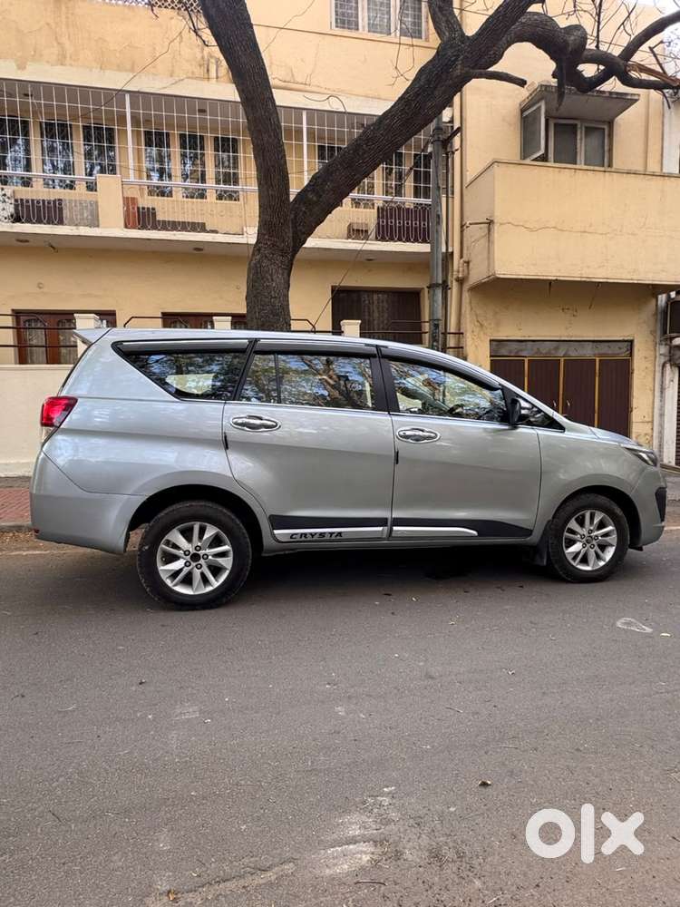 Toyota Innova Crysta 2.4 V, 2017, Diesel