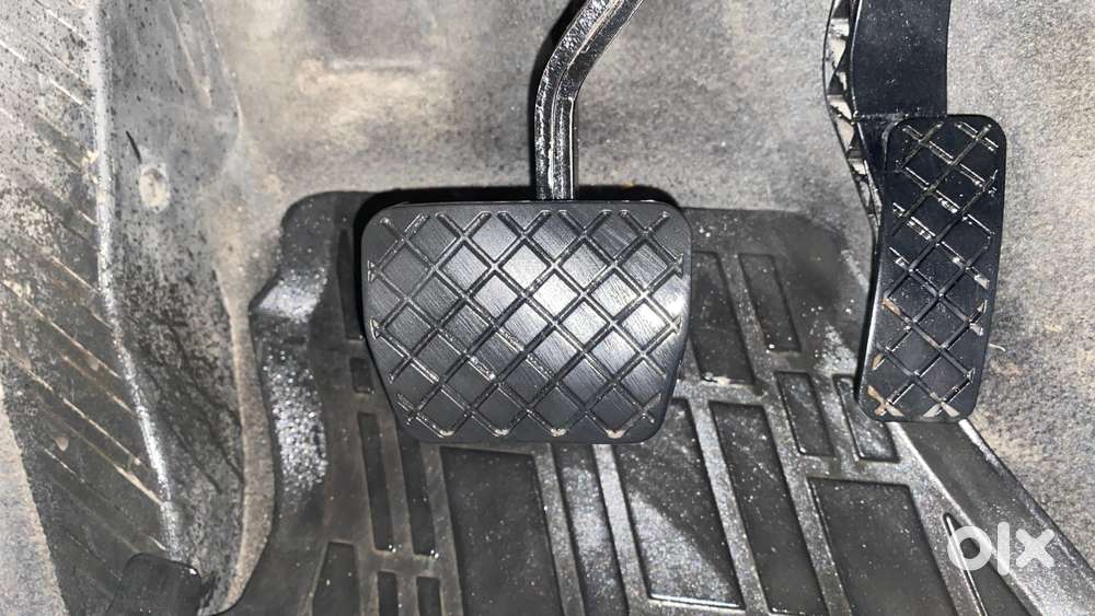 Skoda Slavia 1.0 Ambition Tsi At, 2022, Petrol