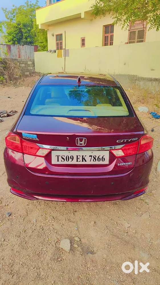 Honda City 2016 Model Top End Vehicle With Sunroof