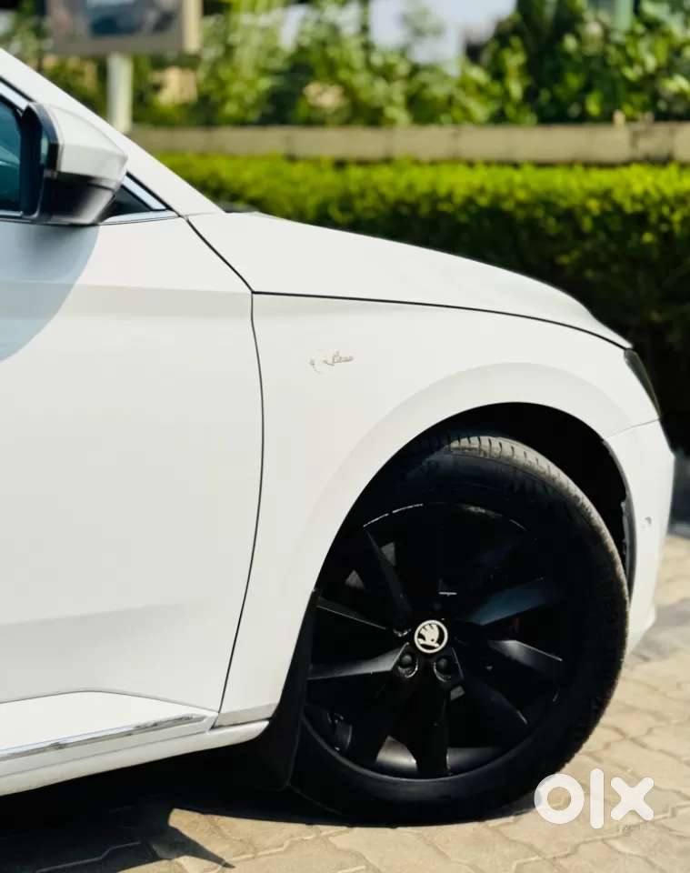 Skoda Superb 2.0 L&k Tsi At, 2018, Petrol