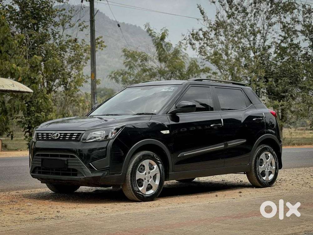 Mahindra Xuv300 W6, 2022, Petrol