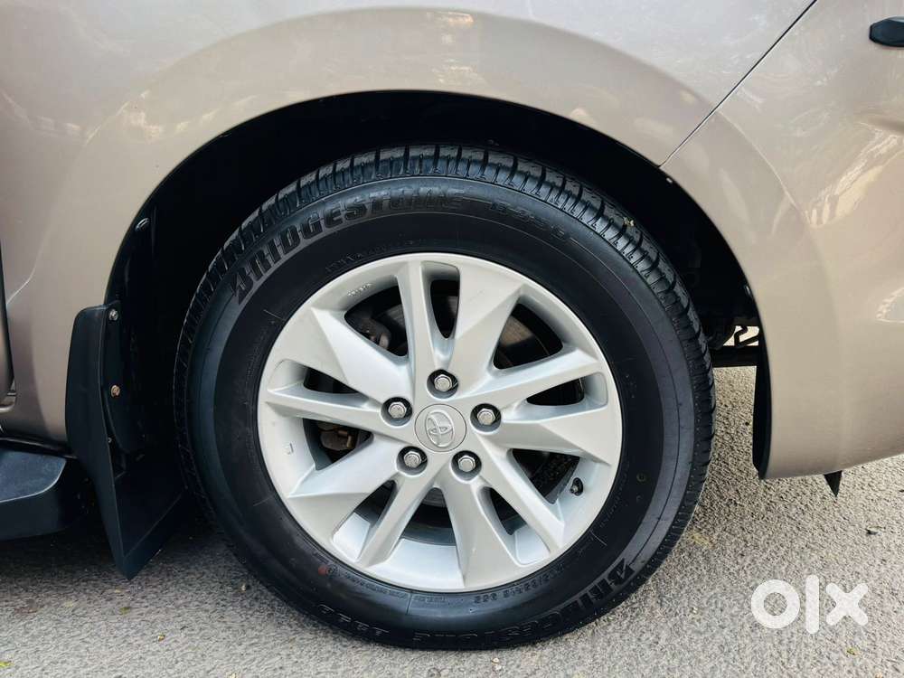 Toyota Innova Crysta 2.4 Zx Mt, 2017, Diesel