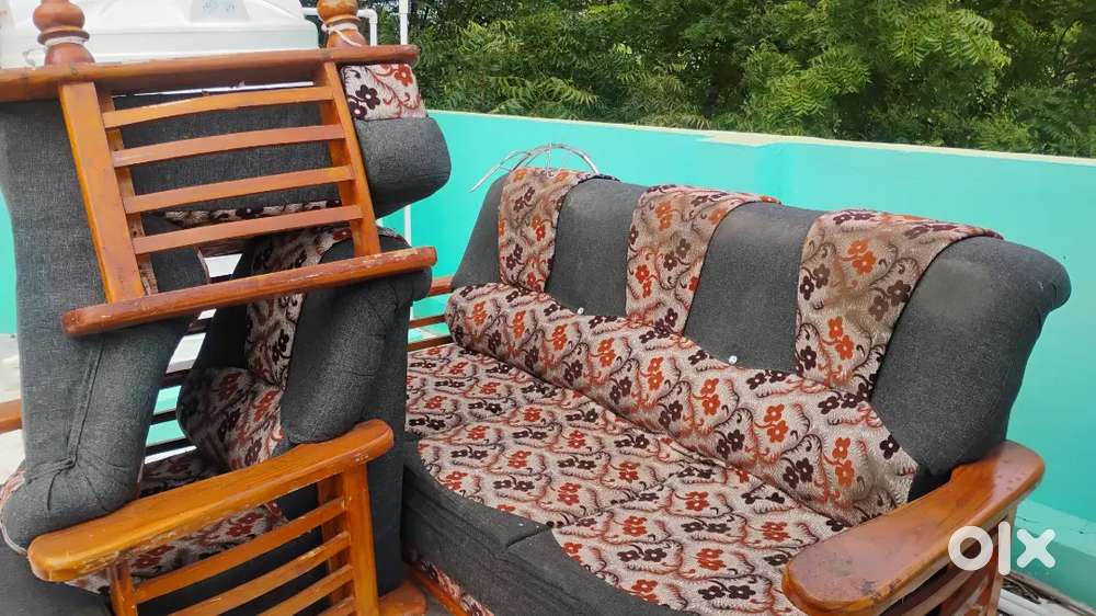 Sofa set with chair