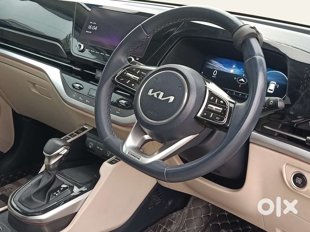 Kia Carens Luxury (o)1.5 Turbo Petrol Dct 7 Str, 2023, Petrol