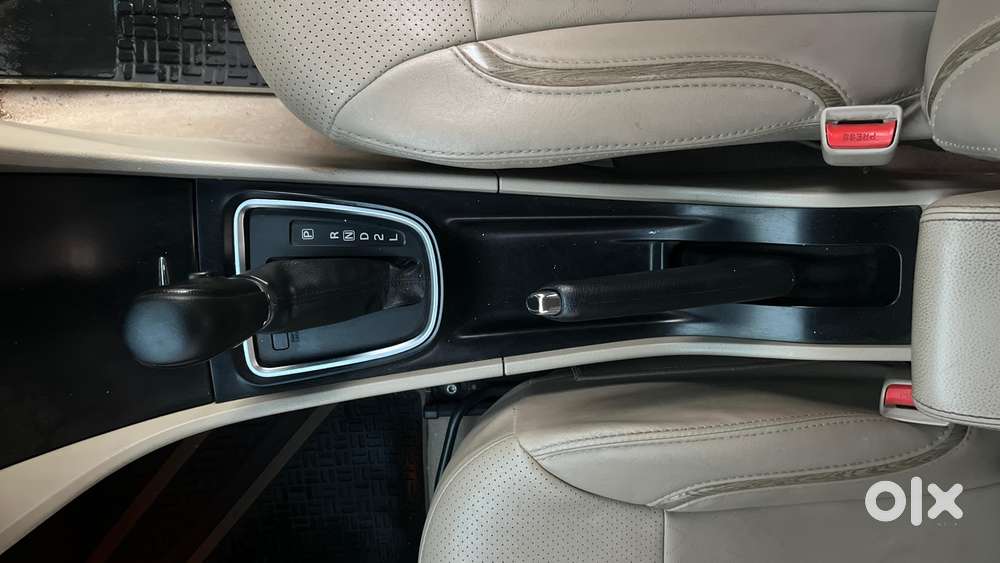 Maruti Suzuki Ciaz 1.5 Zeta Shvs Mt, 2018, Petrol