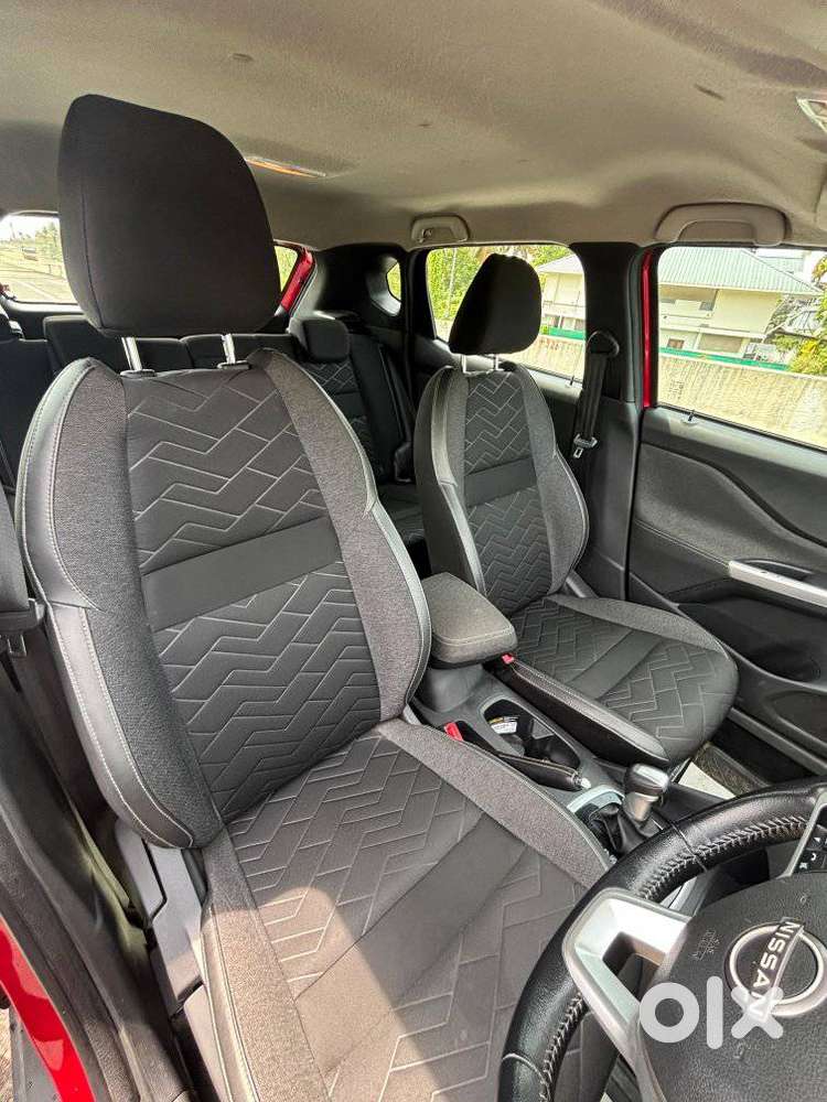 Nissan Magnite 1.0 Xv Premium Turbo Cvt, 2022, Petrol