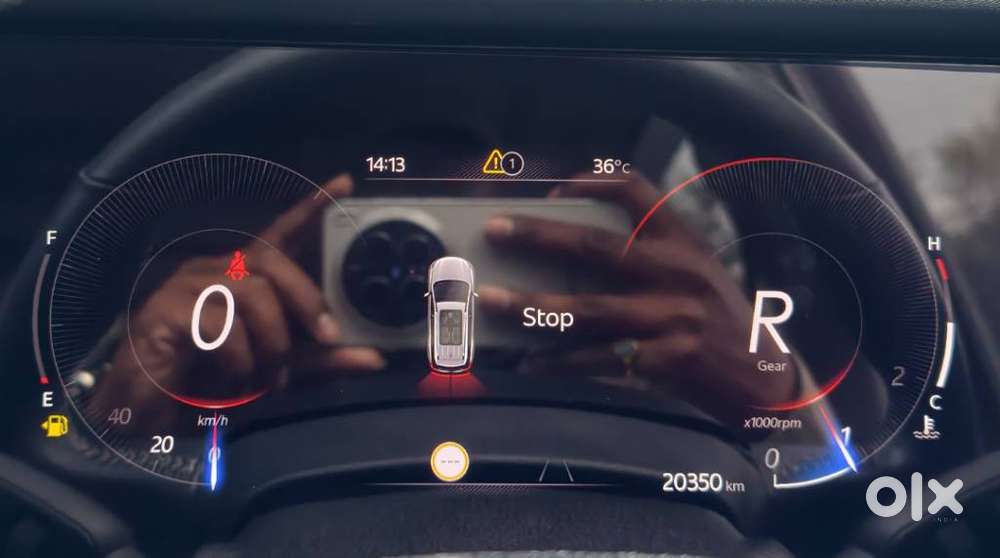 Mahindra Xuv700 Ax7 Luxury Pack Awd, 2025, Diesel