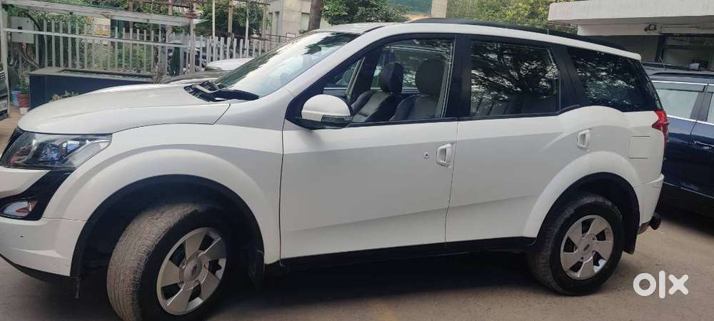 Mahindra Xuv500 At 2017