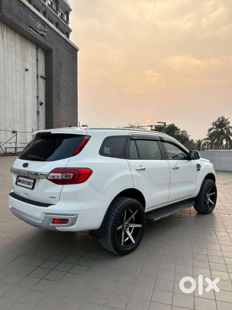 Ford Endeavour 3.2 Titanium 4x4 At, 2017, Diesel