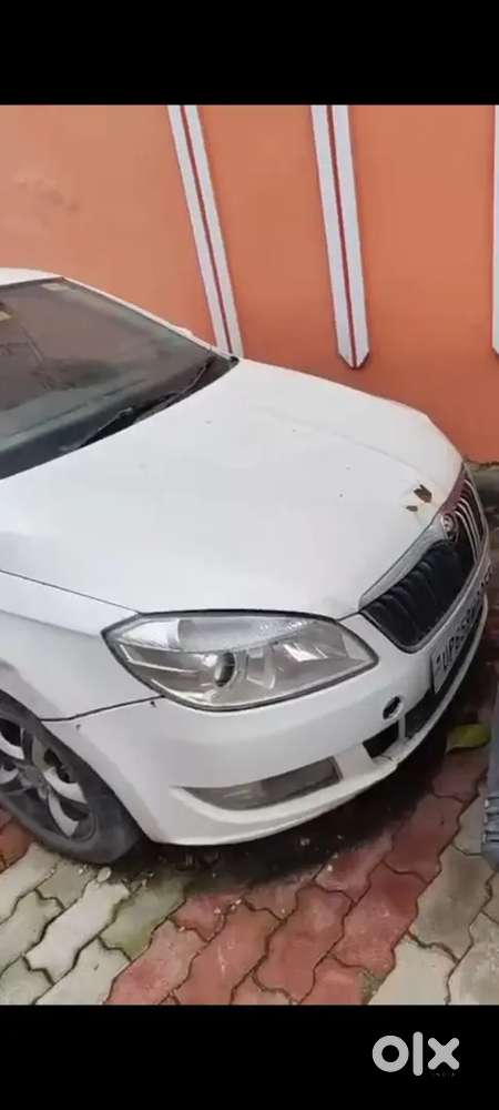 Skoda Rapid Tsi Active 2015
