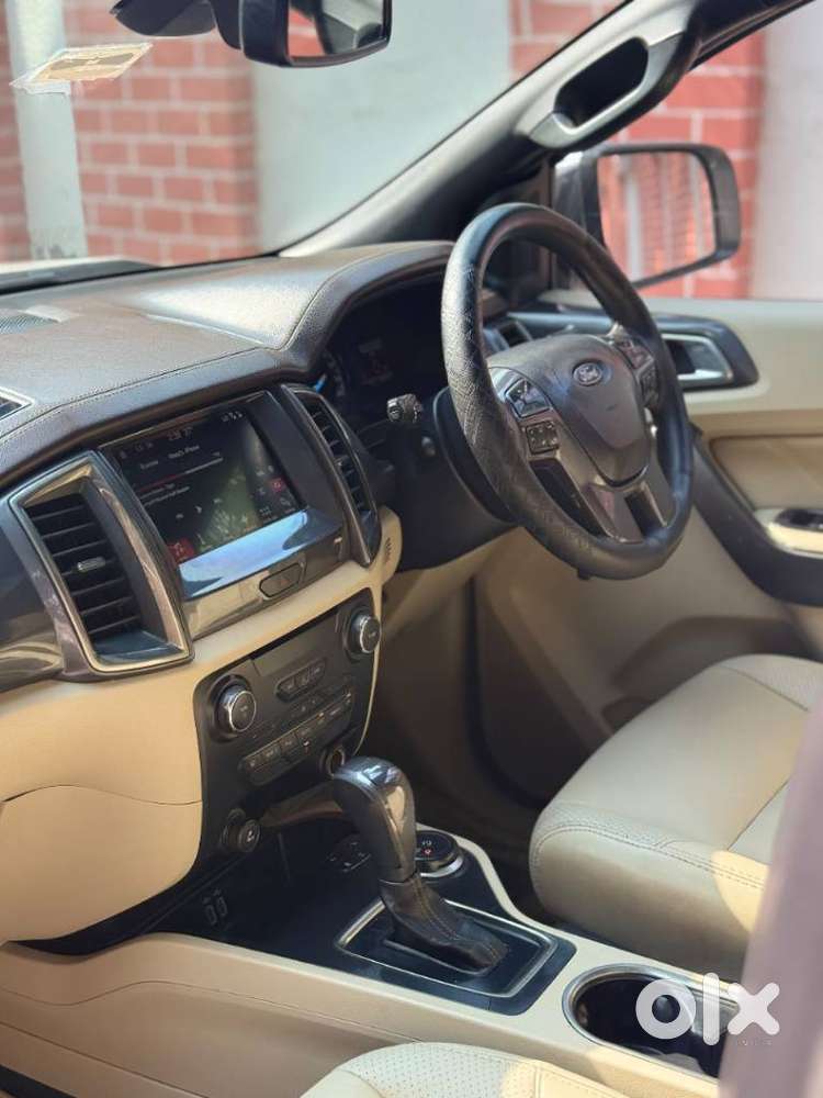 Ford Endeavour 3.2 Titanium At 4x4, 2017, Diesel