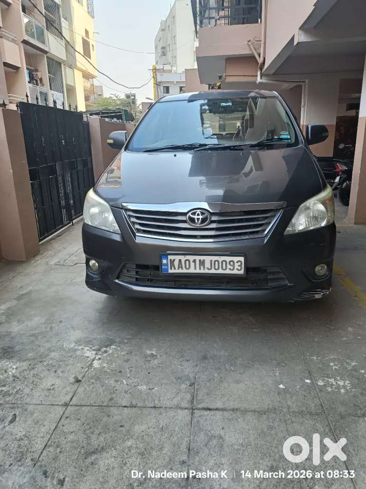 Toyota Innova 2012 Diesel 185000 Km Driven