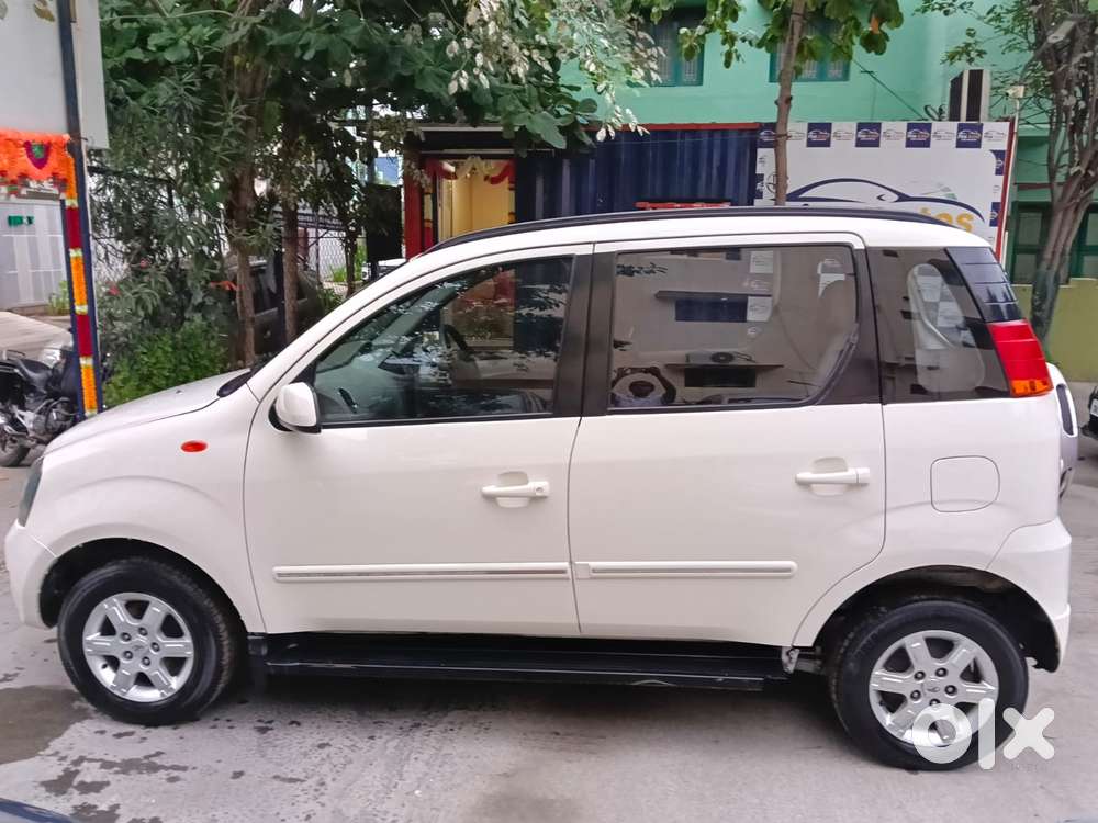 Mahindra Quanto C8, 2013, Diesel