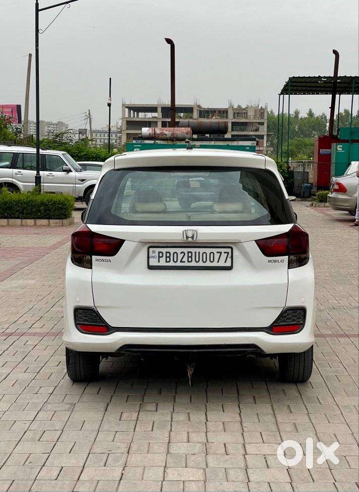 Honda Mobilio, 2014, Diesel