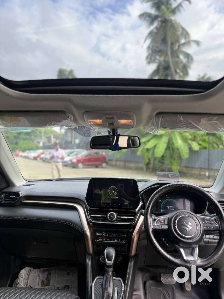 Maruti Suzuki Grand Vitara 1.5 Alpha Plus Dual Tone Intelligent Hybr..