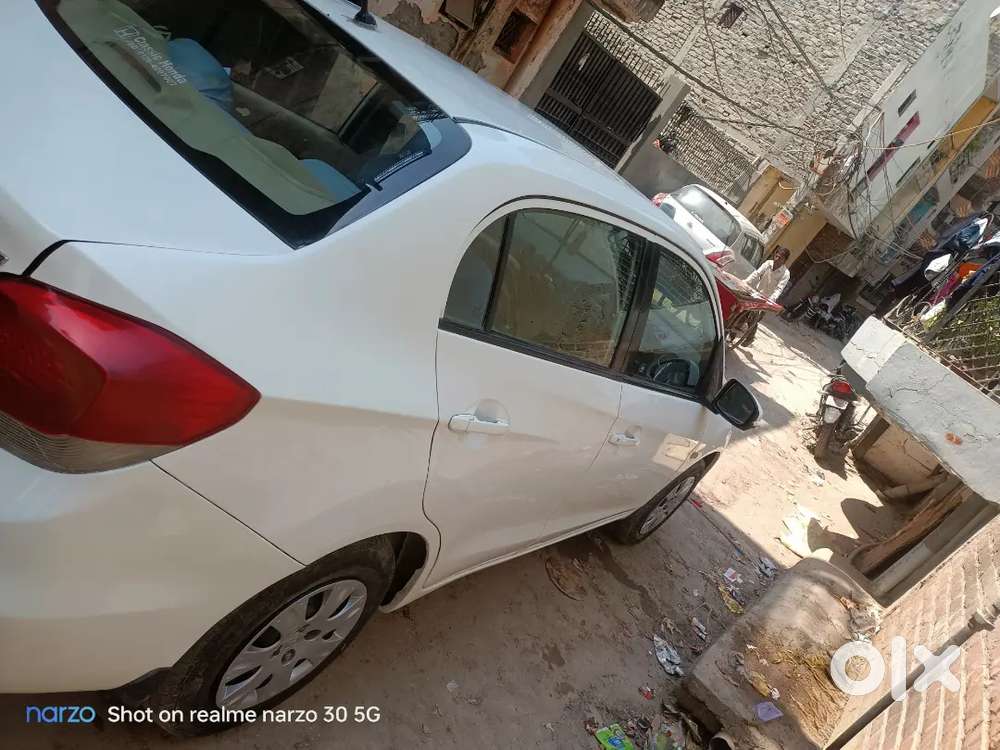 Honda Amaze Mt 2015