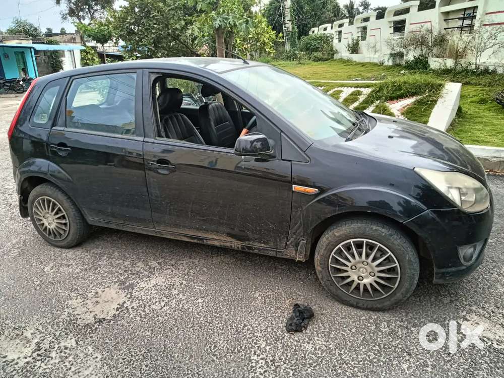 Ford Figo Black Colour
