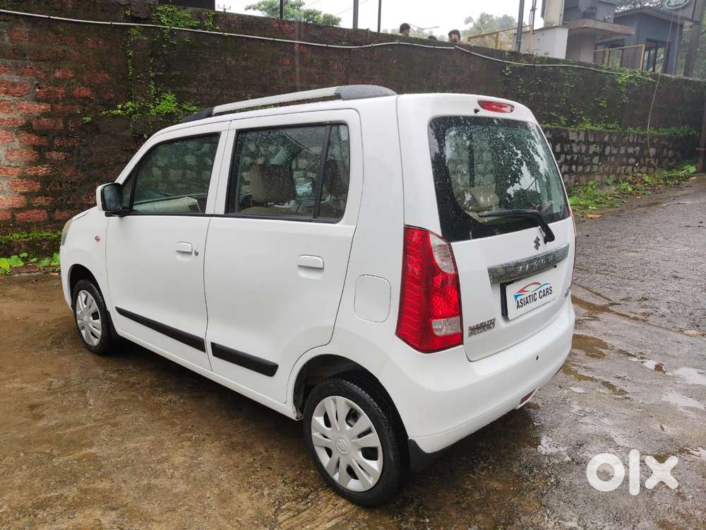 Maruti Suzuki Wagon R 1.0 Vxi (o), 2016, Petrol