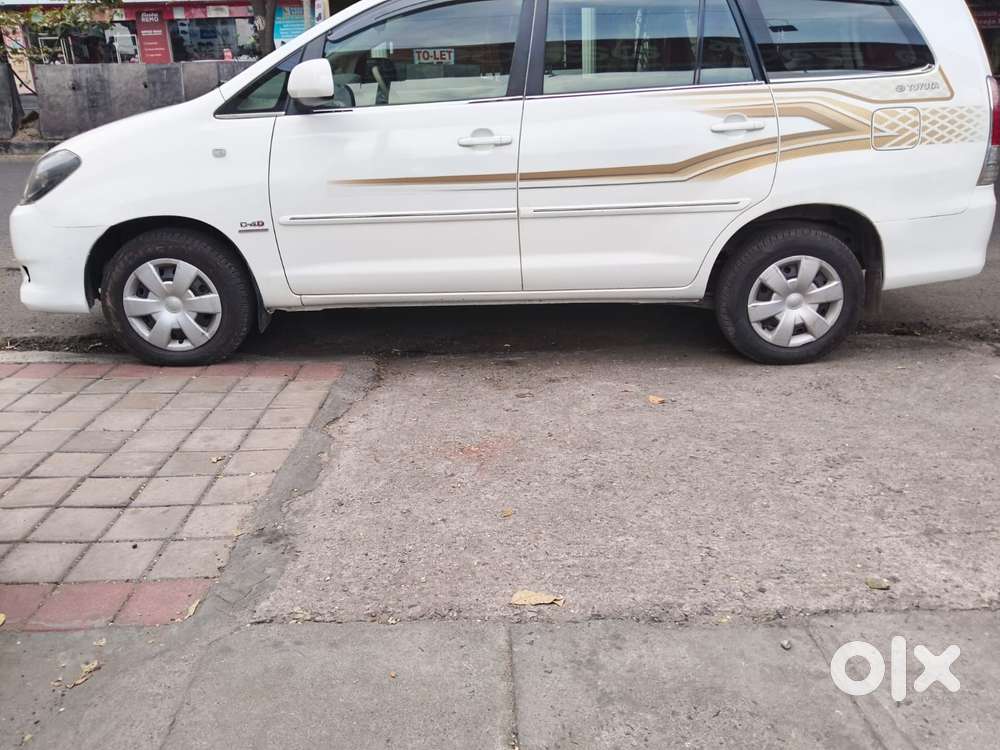 Toyota Innova 2.5 G (diesel) 7 Seater, 2011, Diesel
