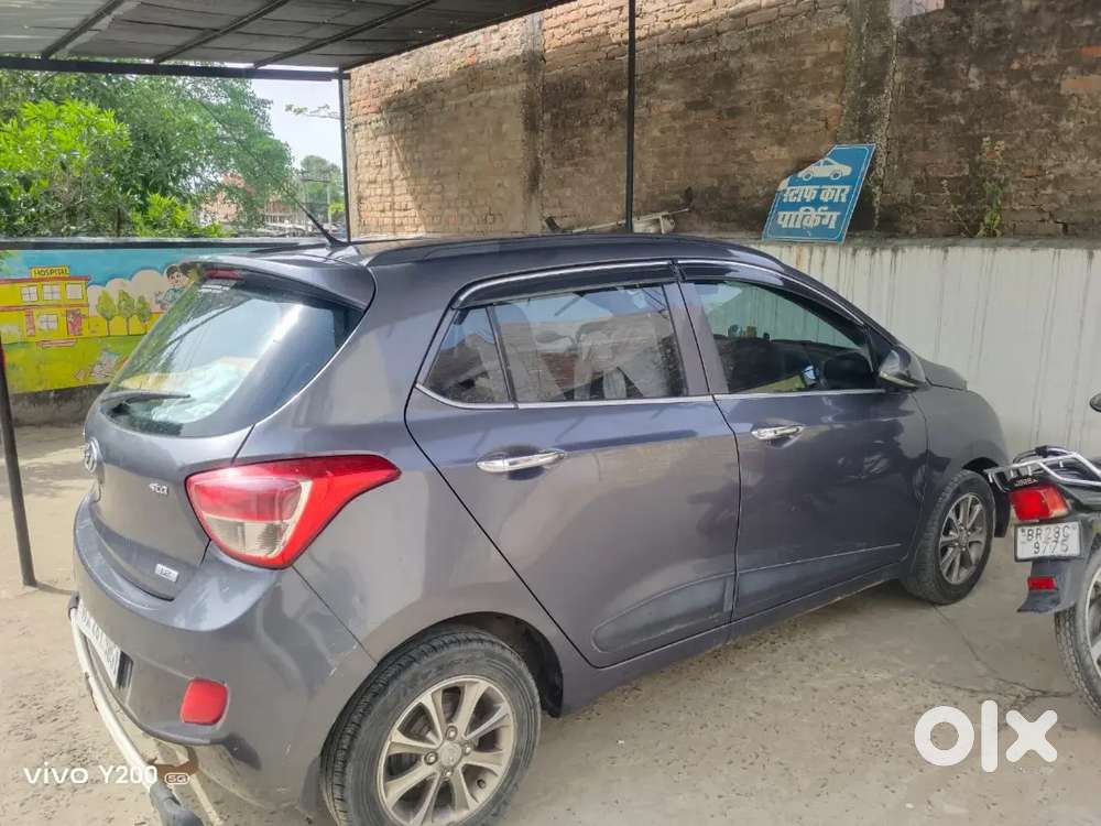 Hyundai Grand I10 2016 Petrol 85000 Km Driven