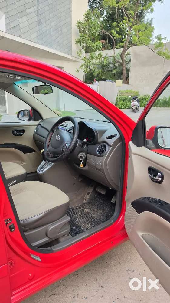 Hyundai I10 Asta 2012 Automatic With Sunroof