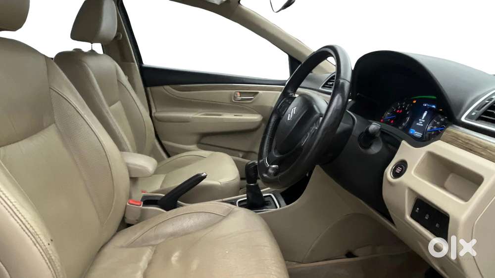 Maruti Suzuki Ciaz 1.5 Alpha Shvs Petrol, 2018, Petrol