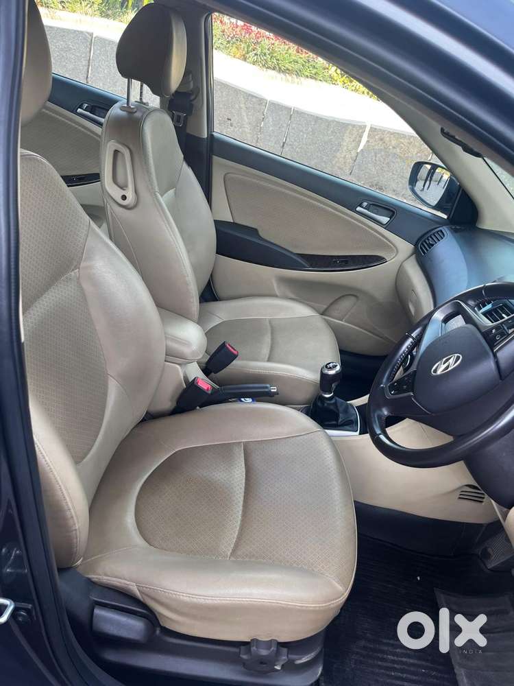 Hyundai Verna 1.6 Sx (o) Vtvt, 2017, Petrol