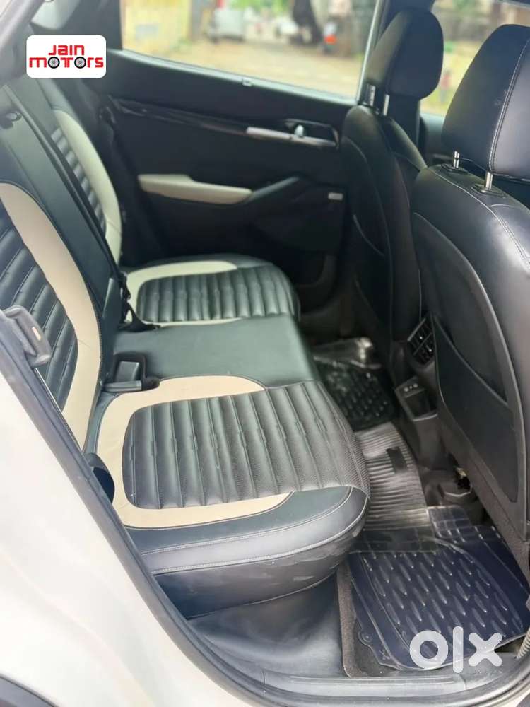 Kia Seltos, 2023, Petrol