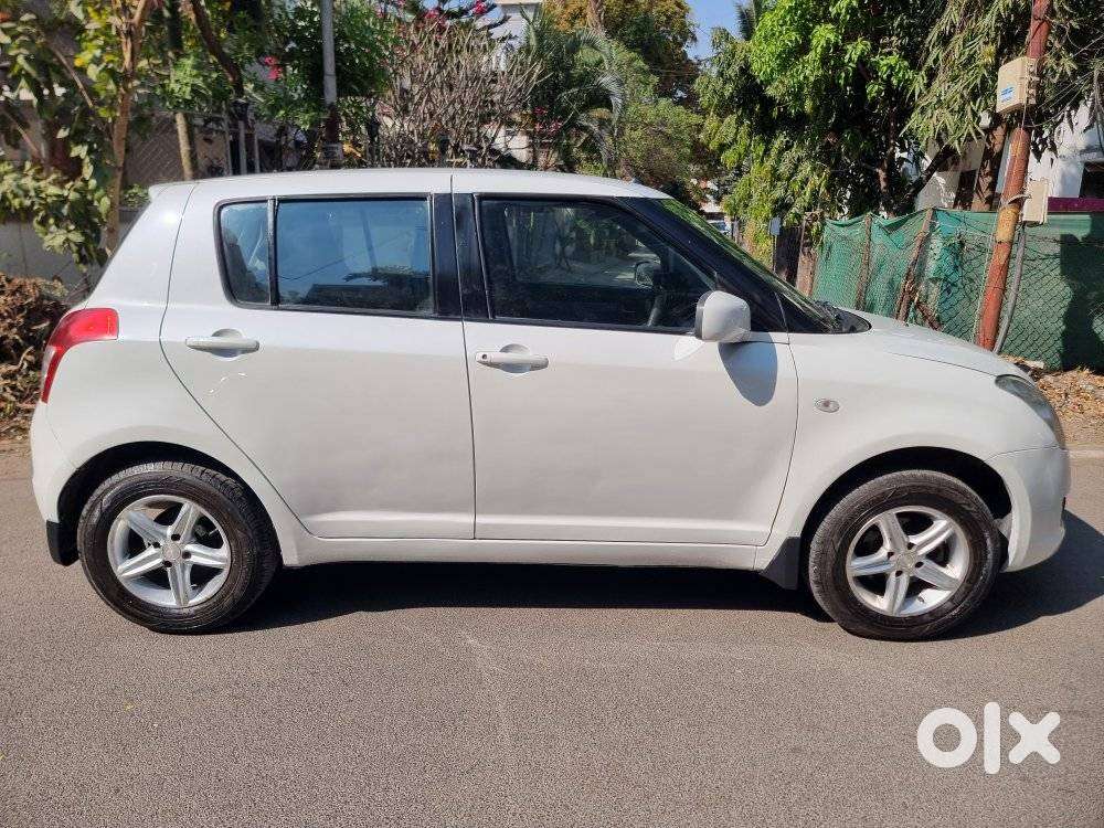 Maruti Suzuki Swift Vxi + Manual, 2008, Petrol