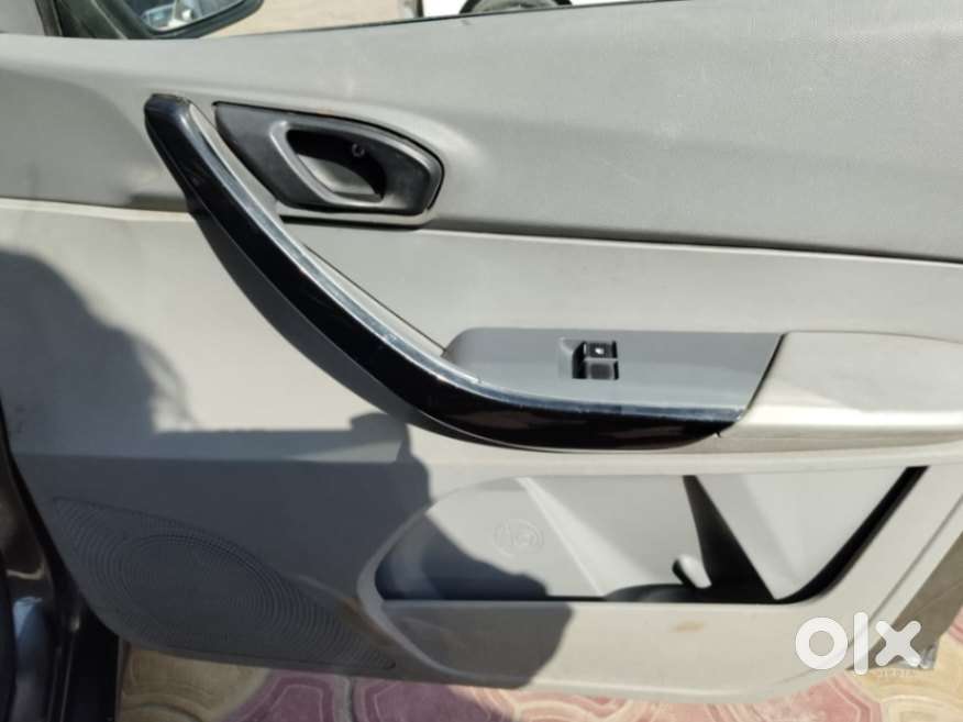 Tata Tigor Xe, 2021, Petrol