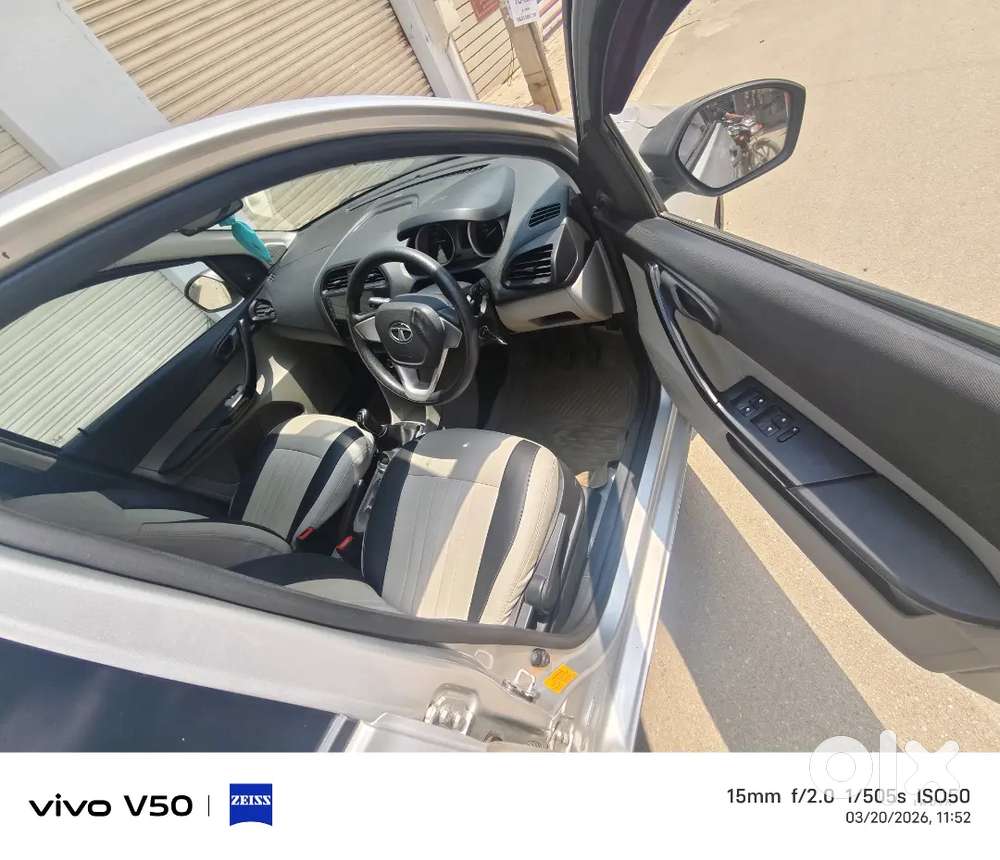 5 New Tyres Showroom Service