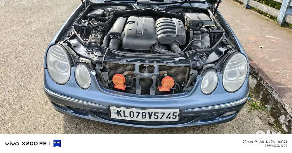 Mercedes-benz E-class 2004 Diesel 158050 Km Driven