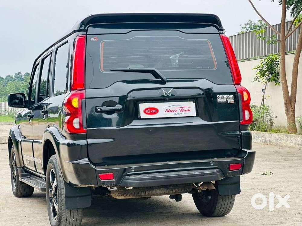 Mahindra Scorpio Classic 2.2 S 11 Mt 7 Str, 2024, Diesel