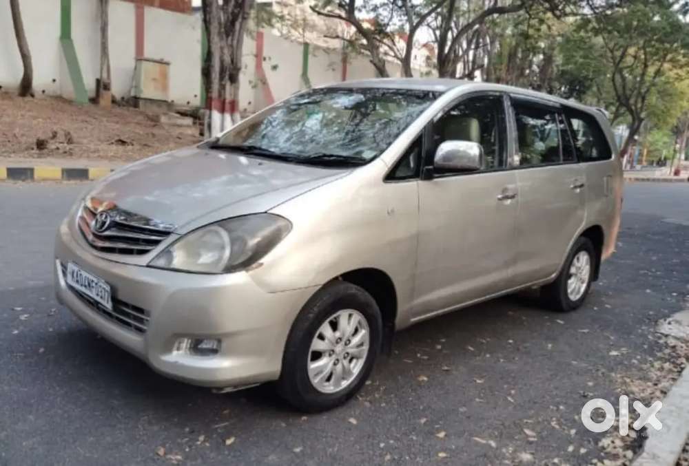 Toyota Innova 2009