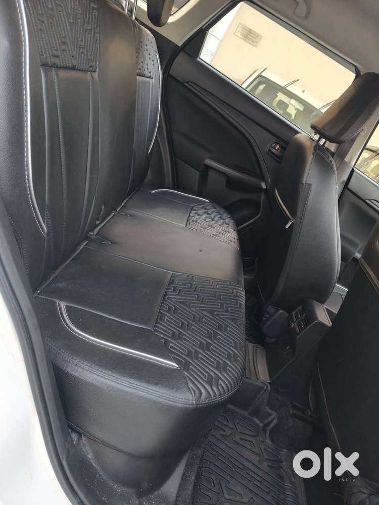 Maruti Suzuki Brezza 1.5 Vxi At Smart Hybrid, 2022, Petrol