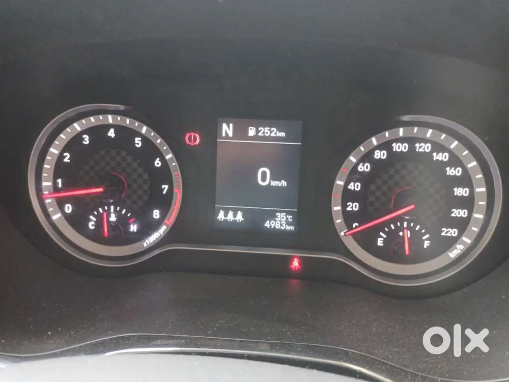Hyundai Aura 1.2 Petrol 2026