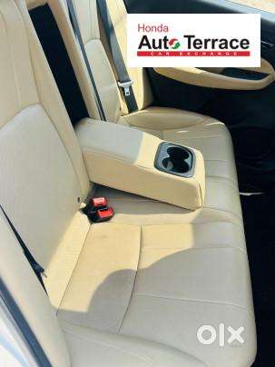 Honda City Zx Petrol Mt, 2023, Petrol
