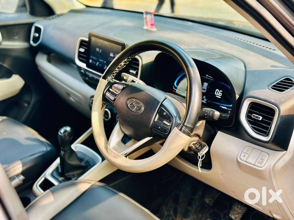 Hyundai Venue S 1.2 Petrol, 2023, Petrol