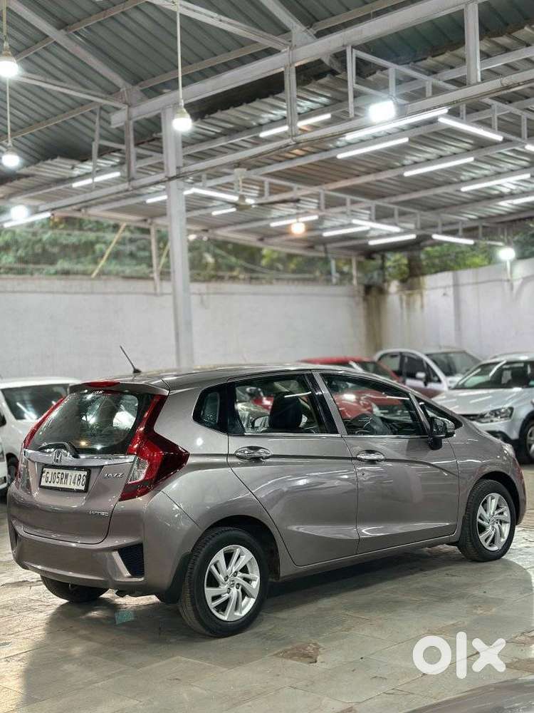 Honda Jazz V Automatic, 2016, Petrol