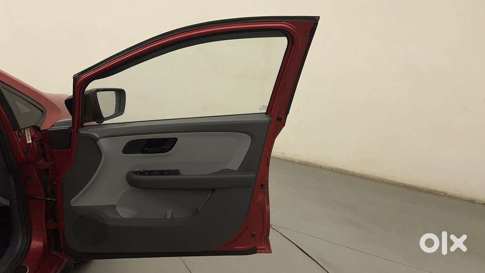 Tata Altroz 1.2 Xt, 2020, Petrol