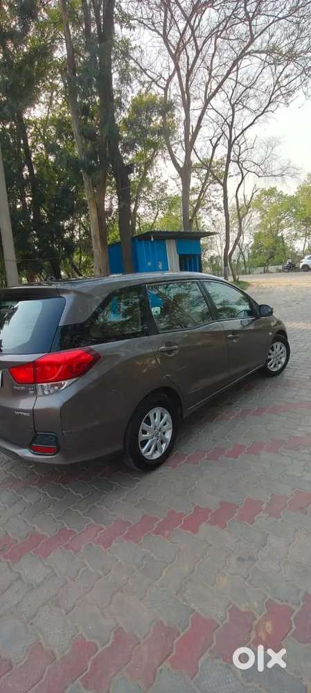 Honda Mobilio 2014 Petrol 112000 Km Driven