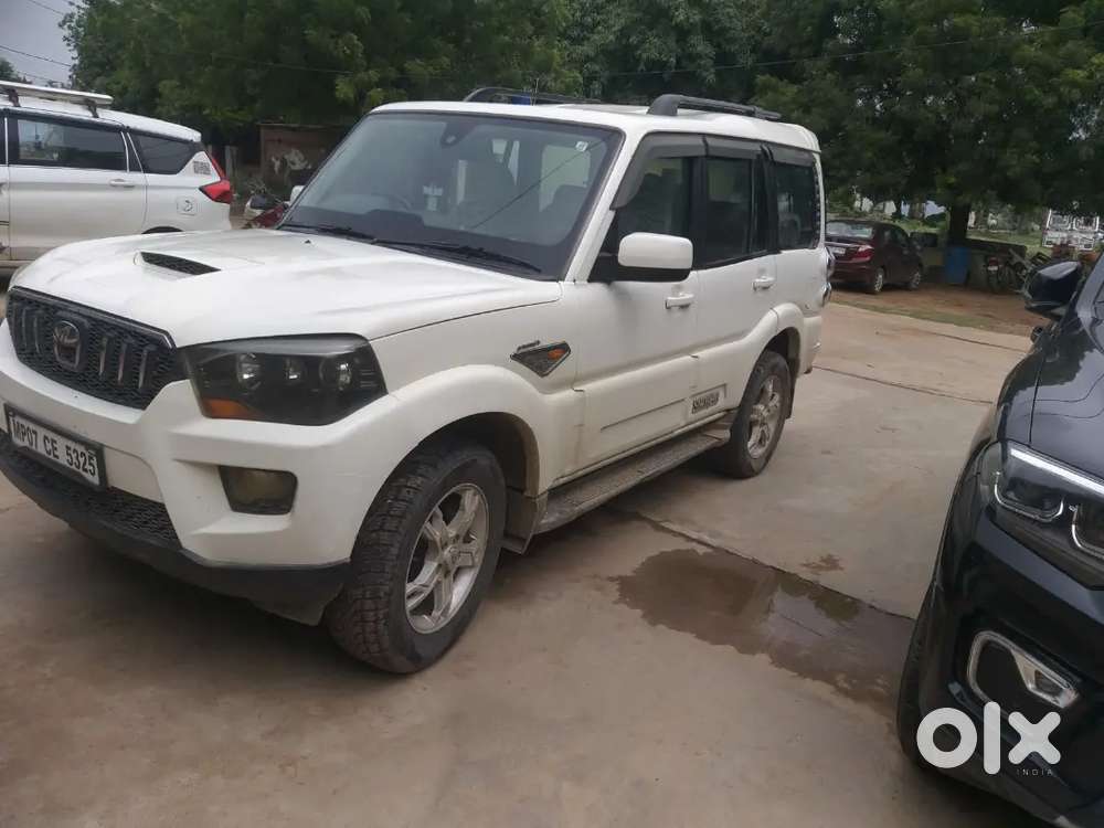 Mahindra Scorpio Diesel Manual 2016