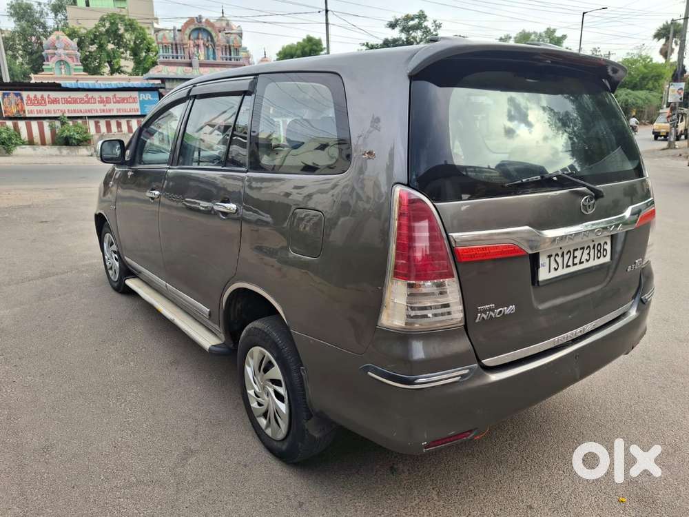 Toyota Innova 2.5 G (diesel) 7 Seater Bs Iv, 2009, Diesel
