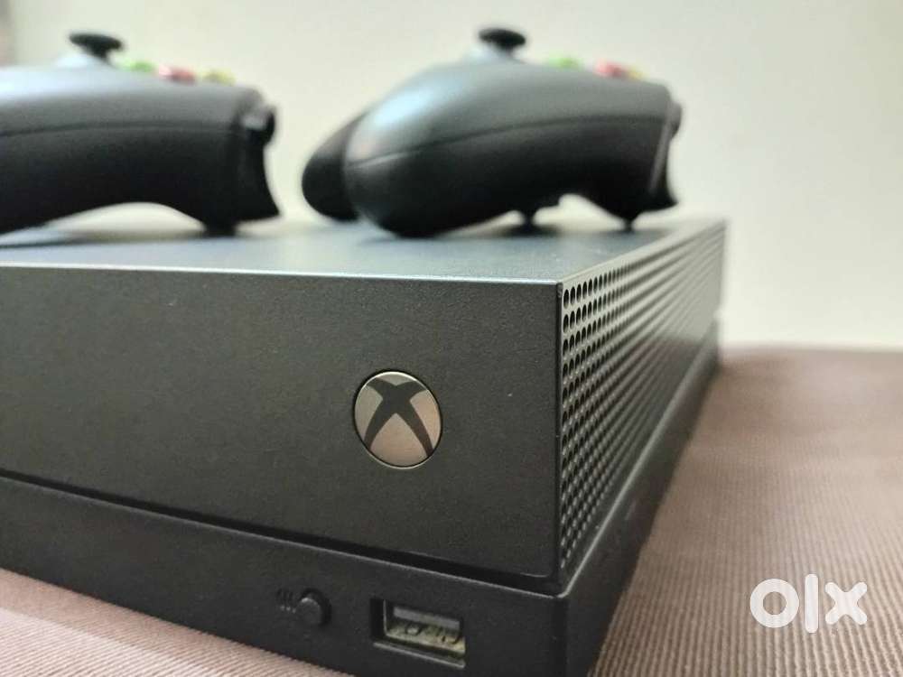 Xbox one x - Games & Entertainment in undefined, - 1843815581