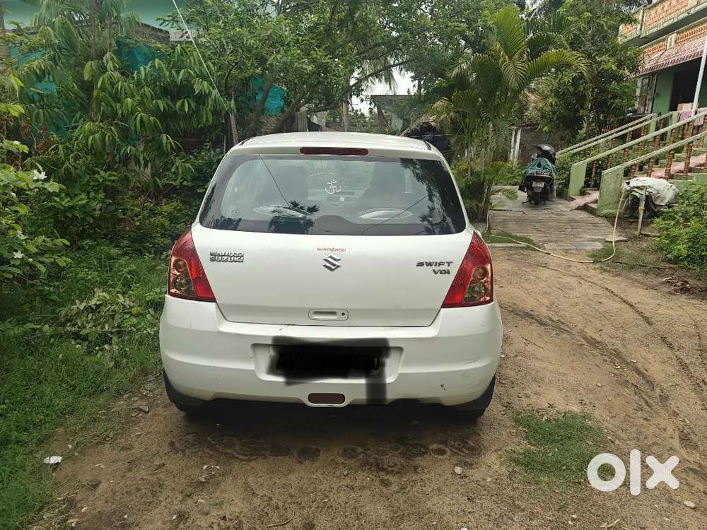 Maruti Suzuki Swift 2011