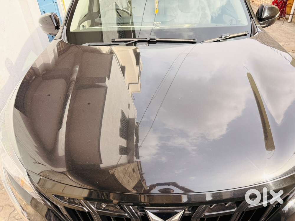 Mahindra Xuv700 Ax7 Diesel 2025